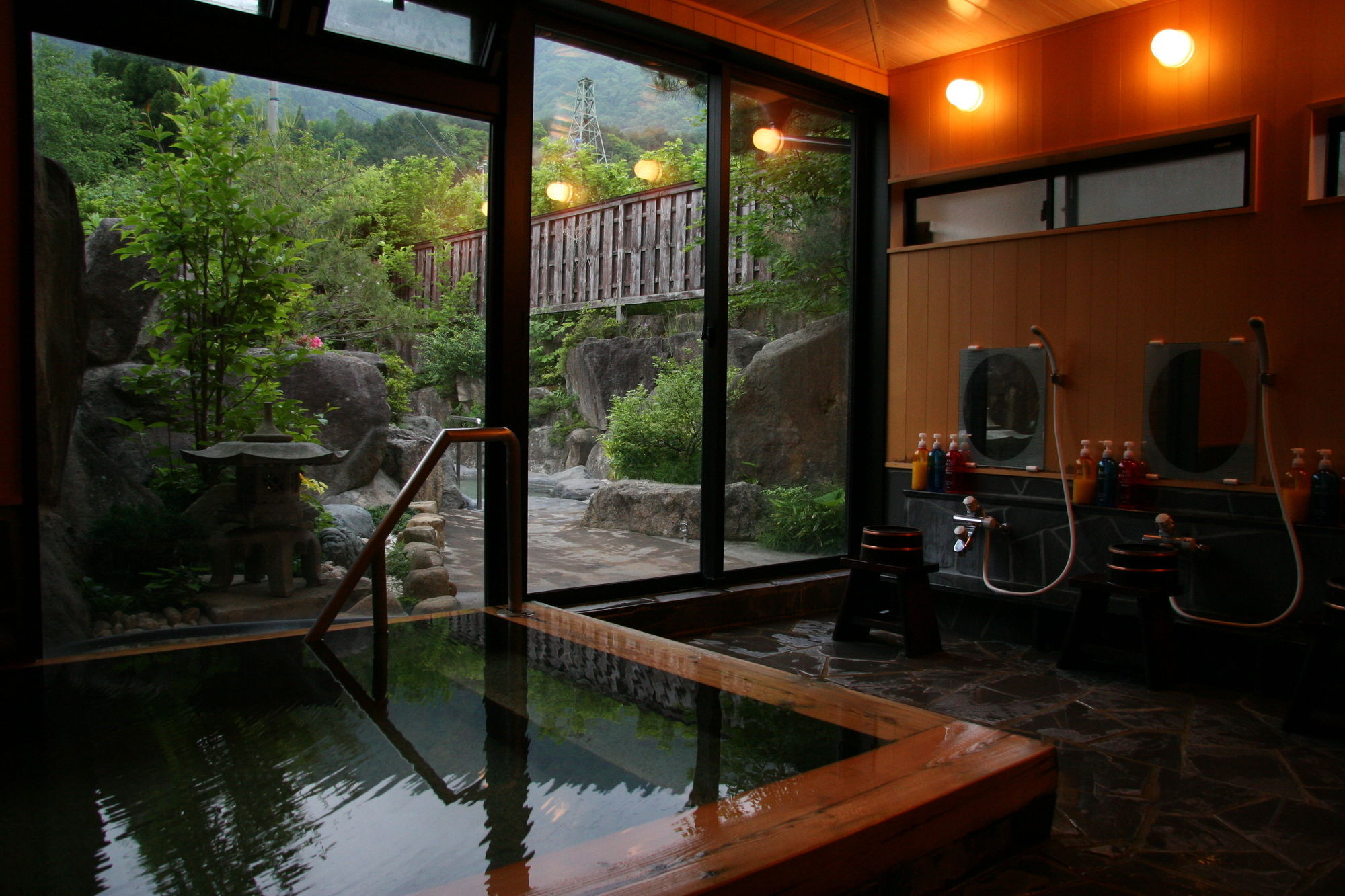 Ryokan Kutsuroginoya Yuu Takayama  Exterior foto